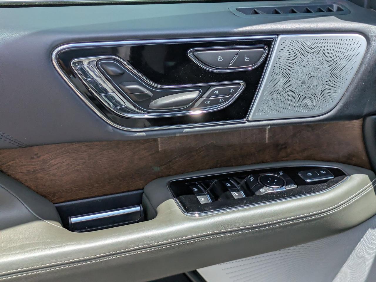 2024 Lincoln Navigator L Black Label