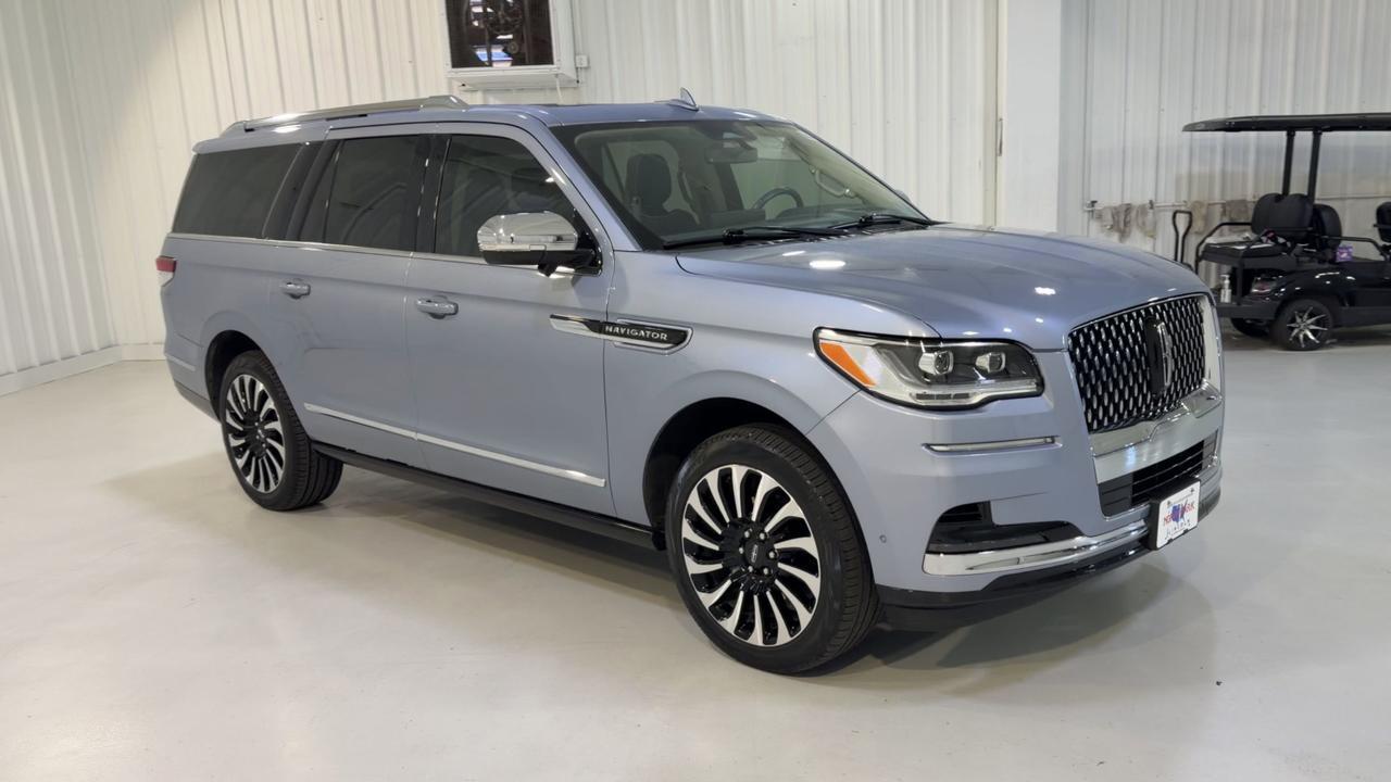 2024 Lincoln Navigator L Black Label
