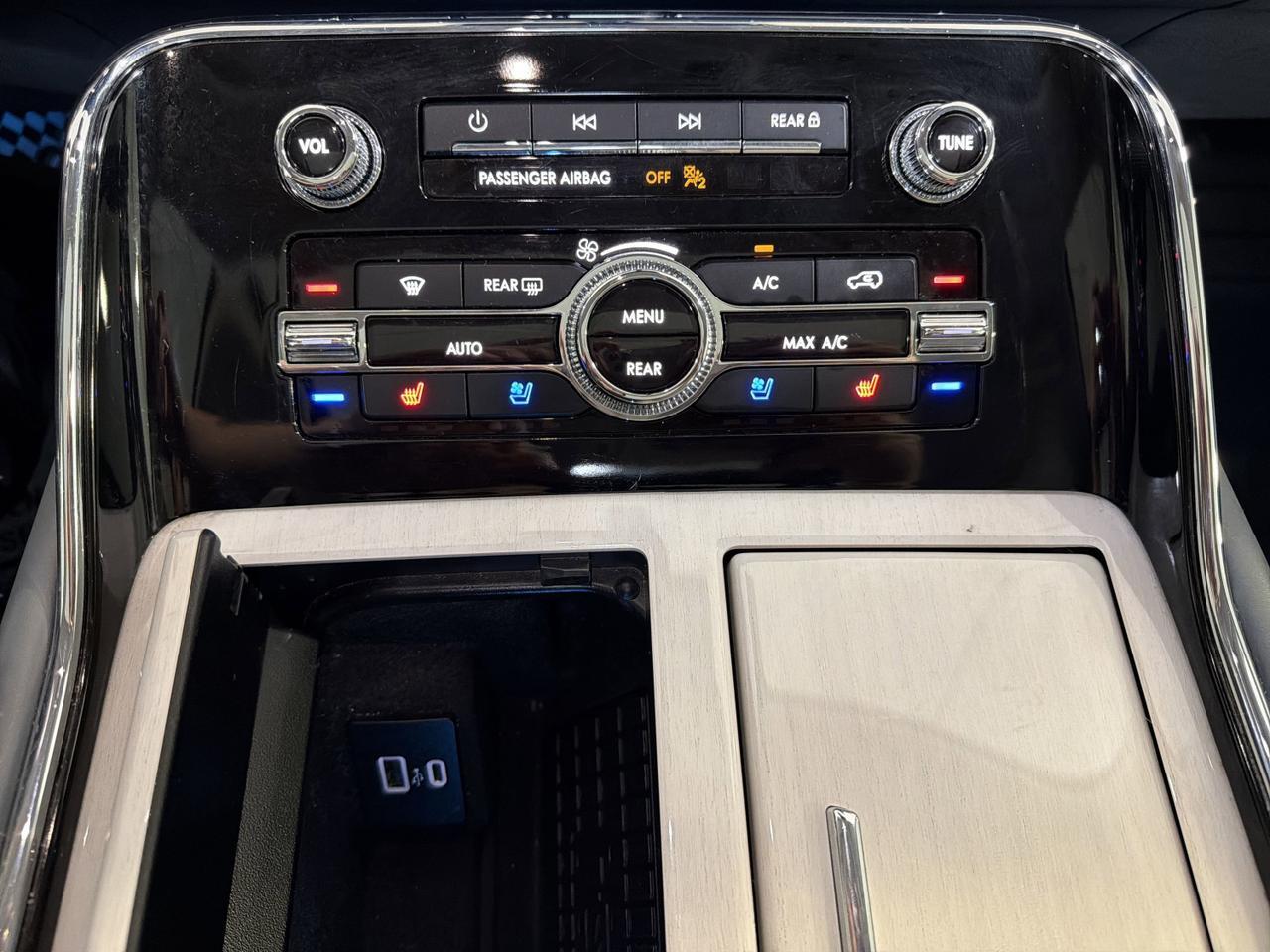 2024 Lincoln Navigator L Black Label San Antonio TX