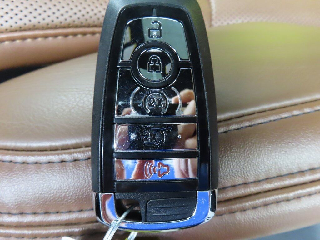 2024 Lincoln Navigator L L Reserve 4WD Fond du Lac WI