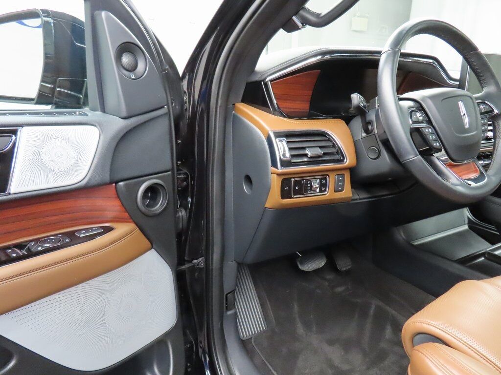 2024 Lincoln Navigator L L Reserve 4WD Fond du Lac WI