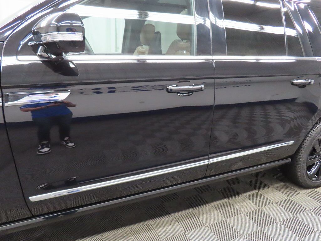 2024 Lincoln Navigator L L Reserve 4WD Fond du Lac WI