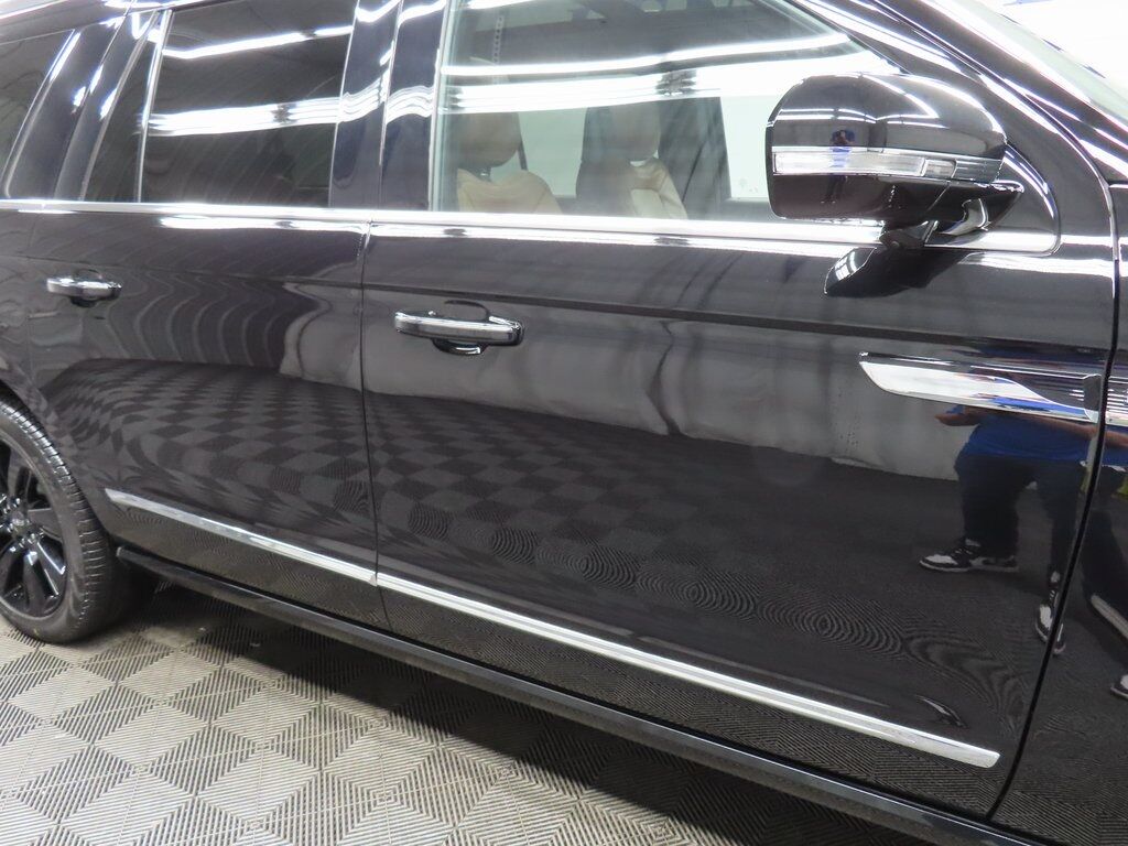 2024 Lincoln Navigator L L Reserve 4WD Fond du Lac WI