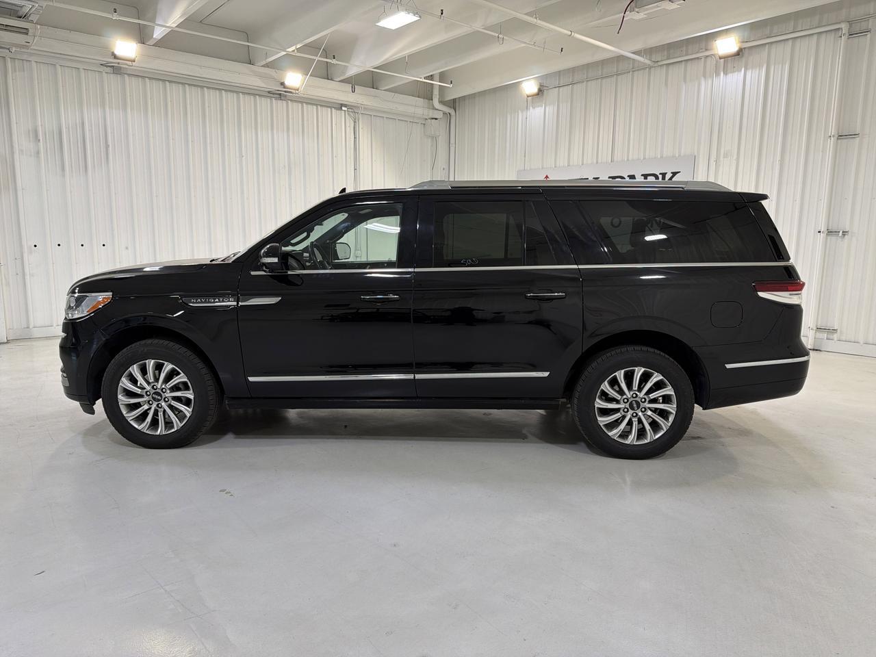 2024 Lincoln Navigator L Premiere