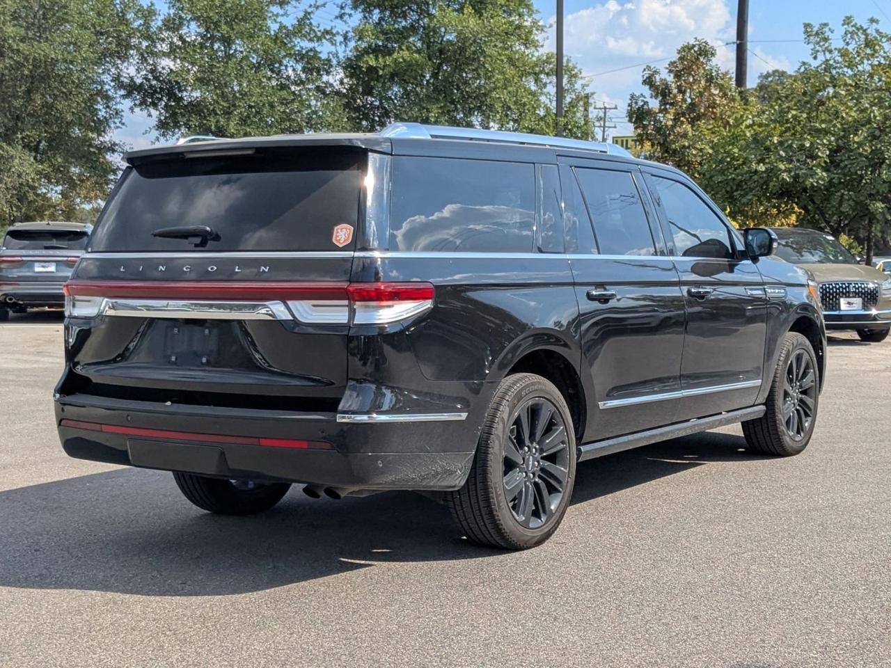 2024 Lincoln Navigator L Reserve