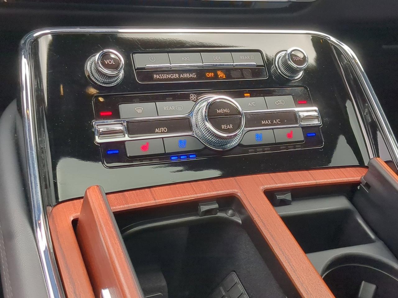 2024 Lincoln Navigator L Reserve