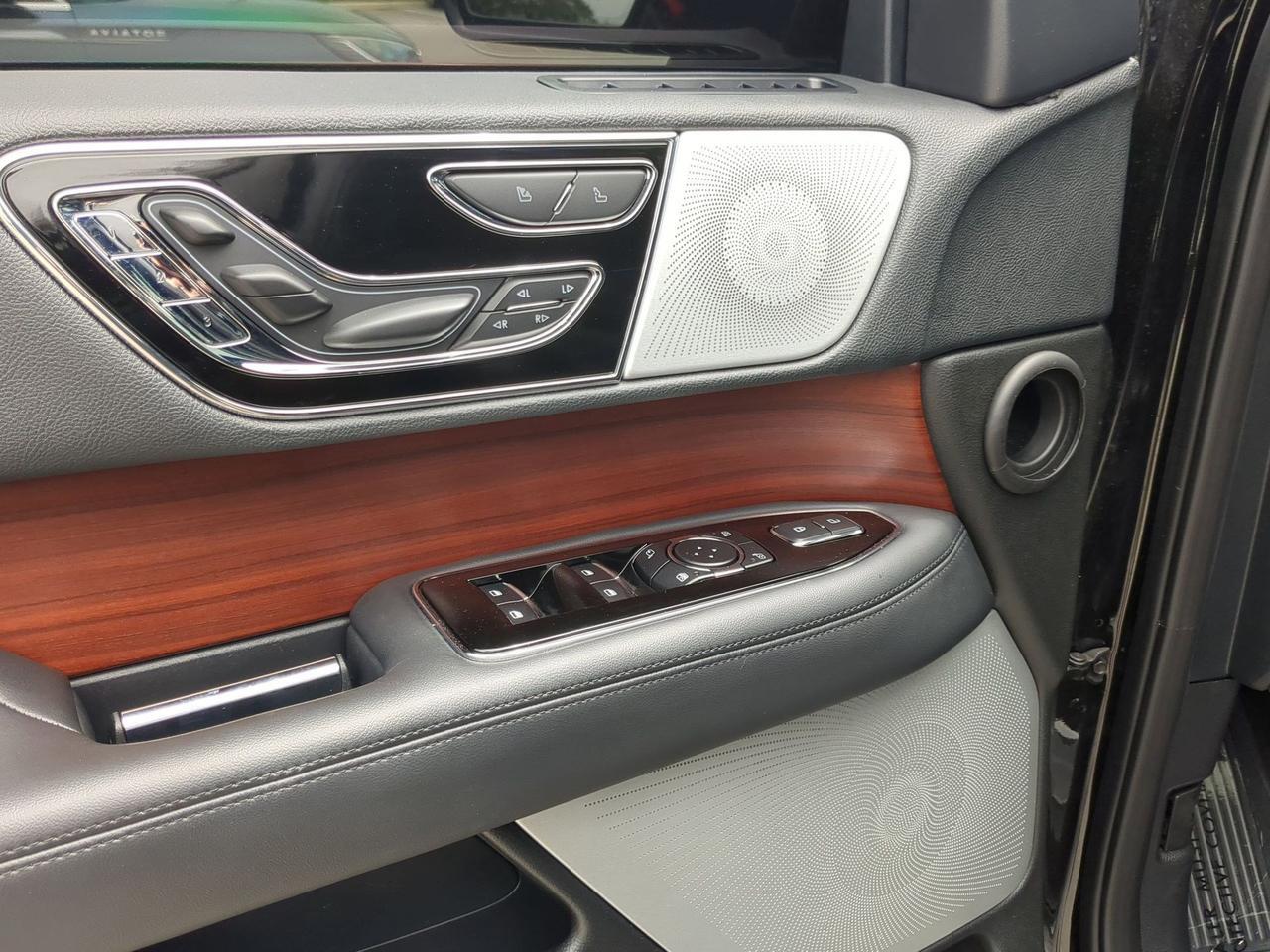 2024 Lincoln Navigator L Reserve