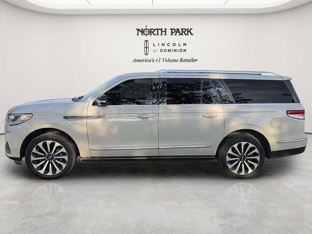 2024 Lincoln Navigator L Reserve