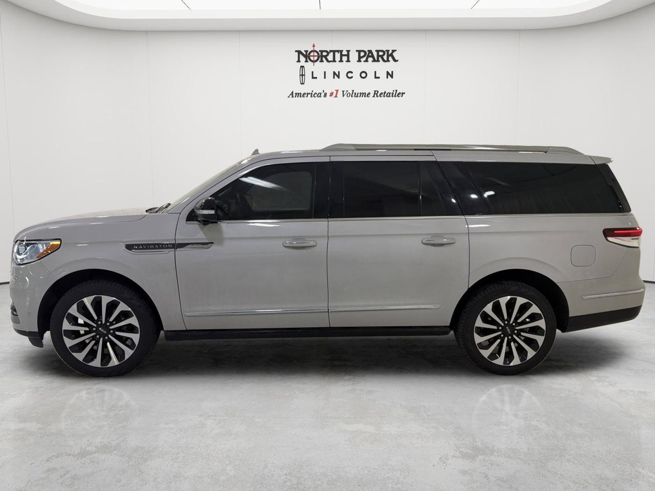 2024 Lincoln Navigator L Reserve