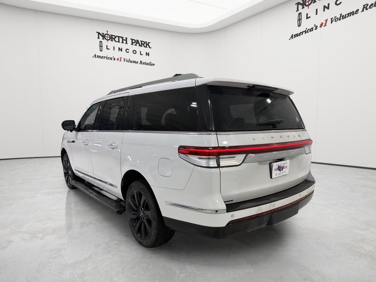 2024 Lincoln Navigator L Reserve