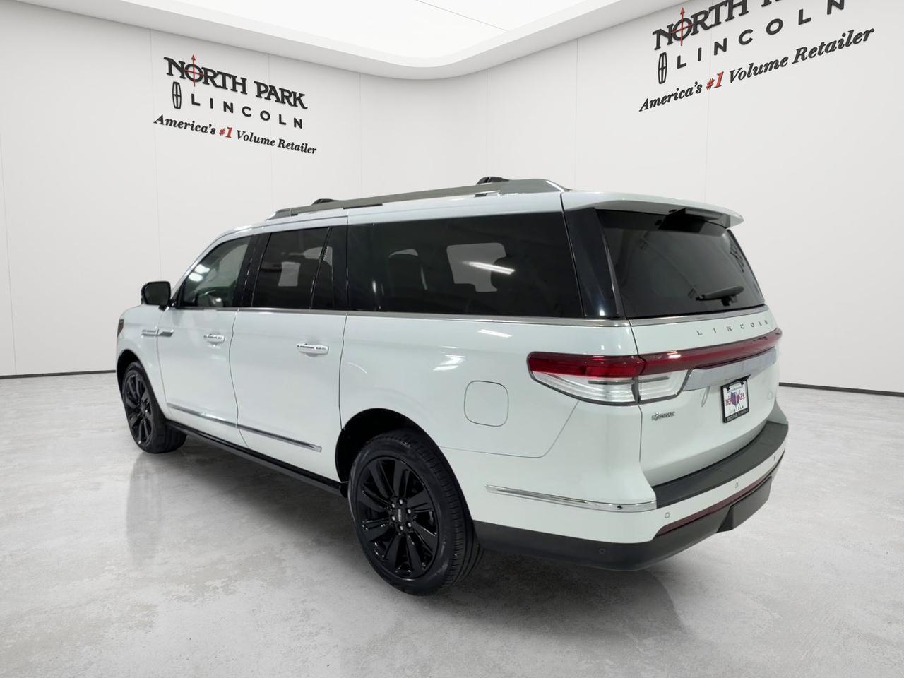 2024 Lincoln Navigator L Reserve