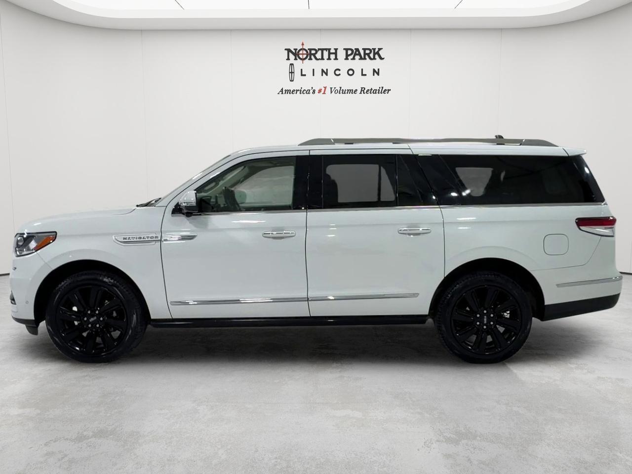 2024 Lincoln Navigator L Reserve