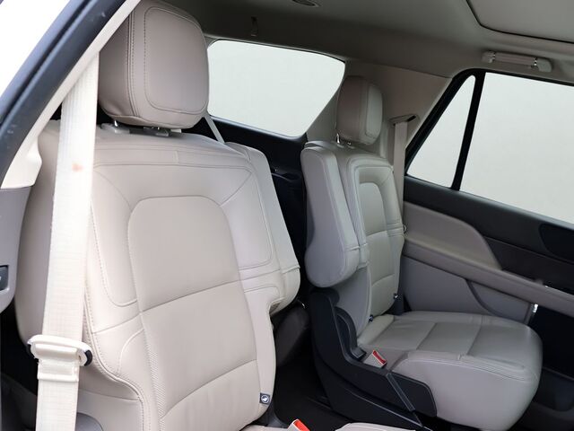 2024 Lincoln Navigator Premiere Oshkosh WI