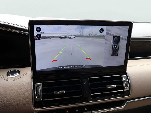 2024 Lincoln Navigator Premiere Oshkosh WI