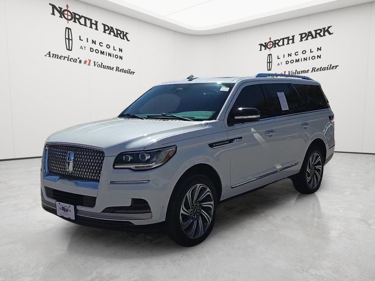 2024 Lincoln Navigator