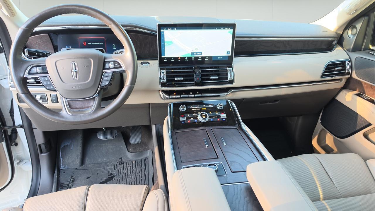 2024 Lincoln Navigator Premiere
