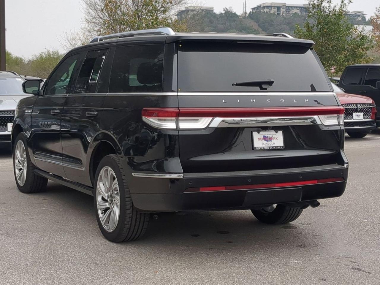 2024 Lincoln Navigator Premiere