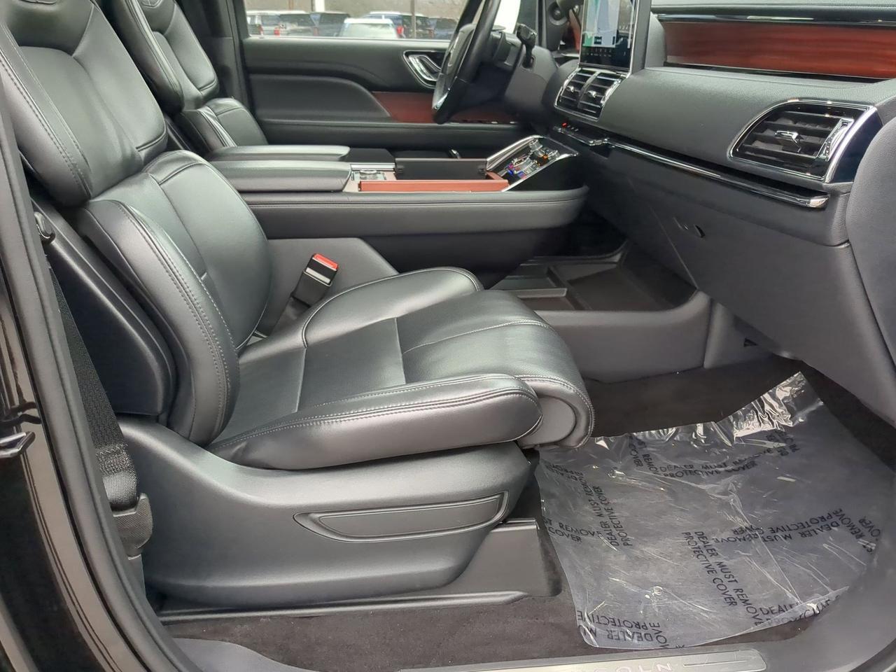 2024 Lincoln Navigator Premiere