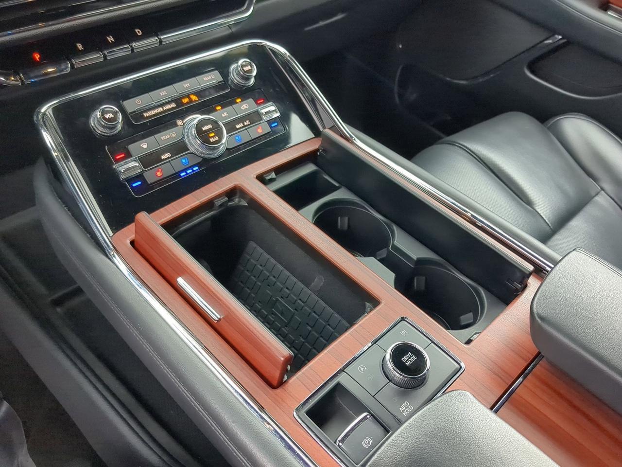 2024 Lincoln Navigator Premiere