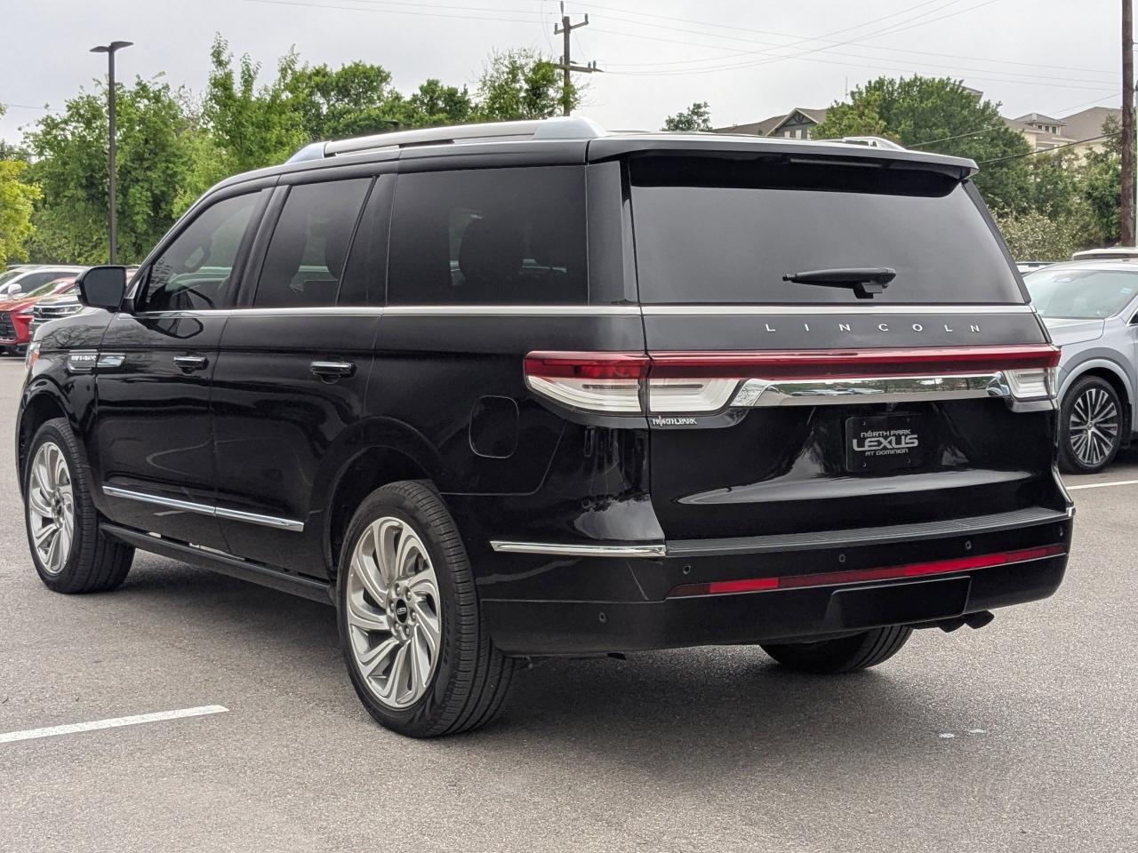 2024 Lincoln Navigator Premiere