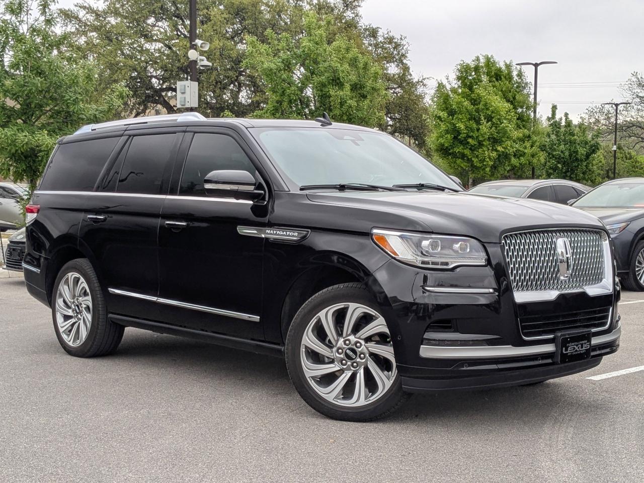 2024 Lincoln Navigator Premiere