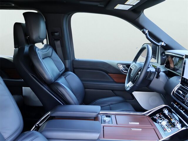 2024 Lincoln Navigator Reserve Oshkosh WI