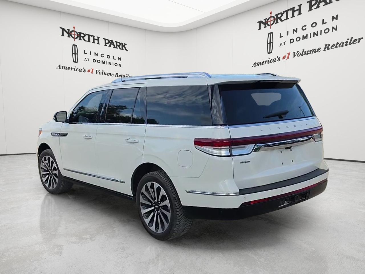 2024 Lincoln Navigator Reserve