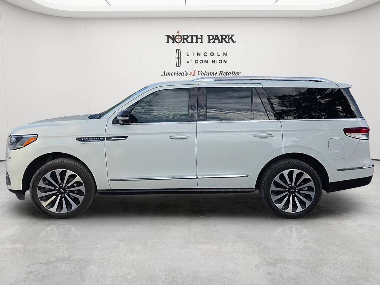 2024 Lincoln Navigator Reserve