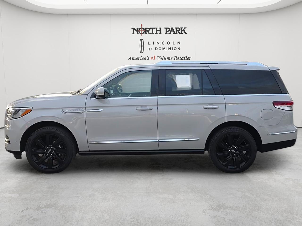 2024 Lincoln Navigator Reserve