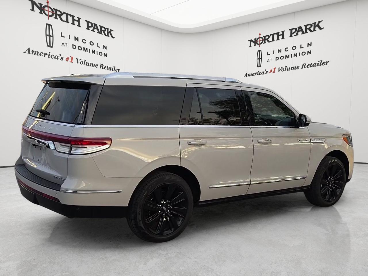 2024 Lincoln Navigator Reserve