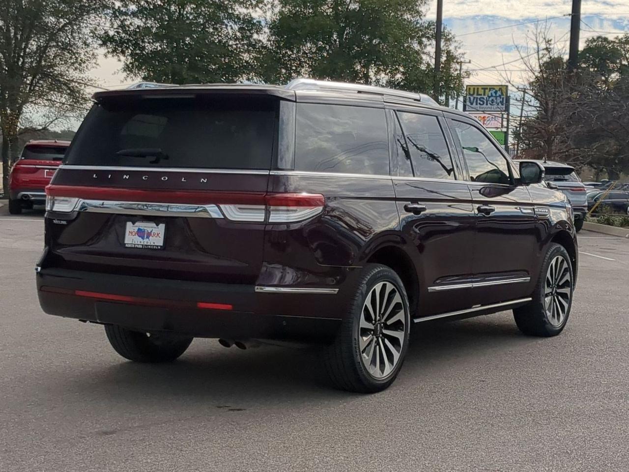2024 Lincoln Navigator Reserve