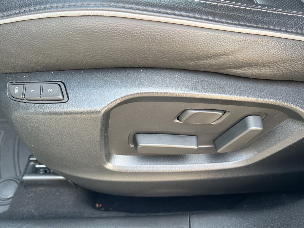 2024 MAZDA CX-5 2.5 S Preferred Package Mount Joy PA