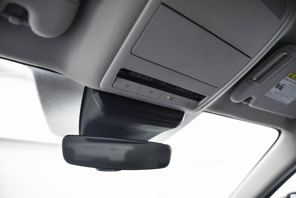 2024 MAZDA CX-50 2.5 S Preferred Package Akron OH