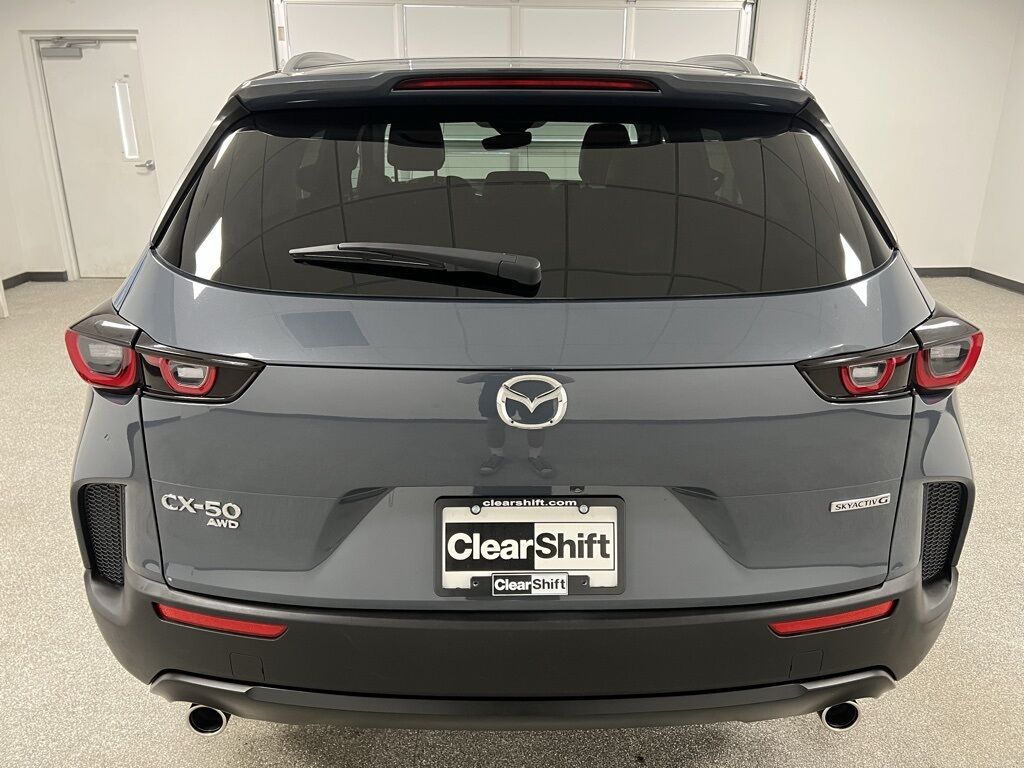 2024 Mazda CX-50 2.5 S Preferred photo 9