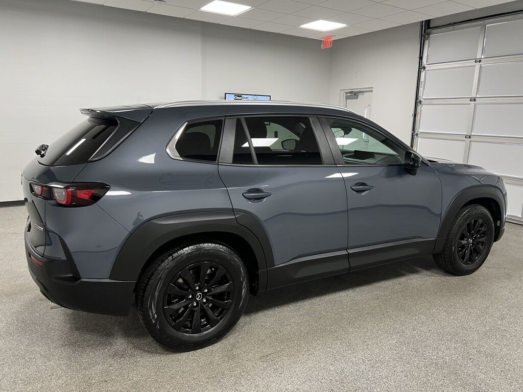 2024 Mazda CX-50 2.5 S Preferred photo 11