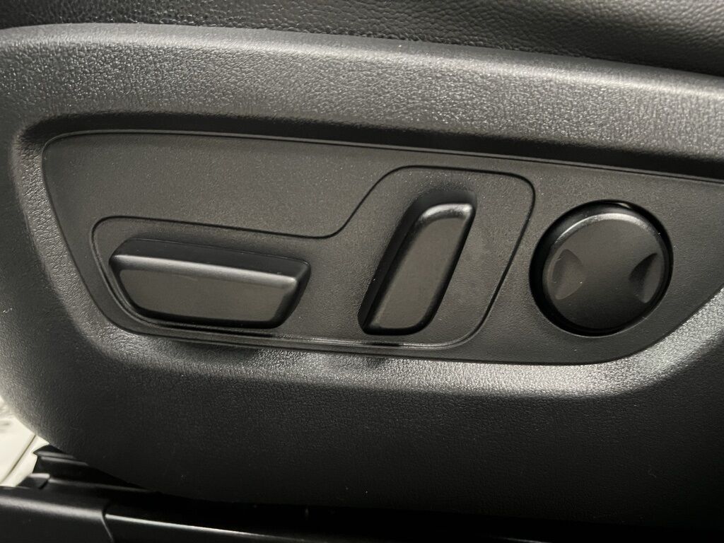 2024 Mazda CX-50 2.5 S Preferred photo 21