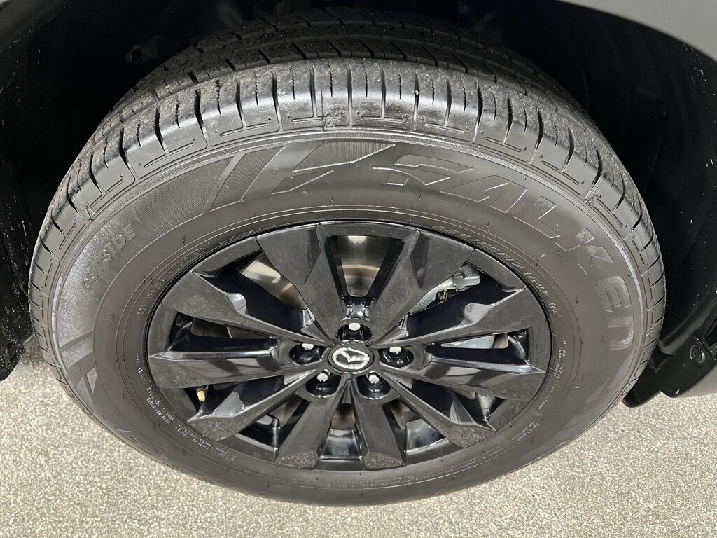 2024 Mazda CX-50 2.5 S Preferred photo 17