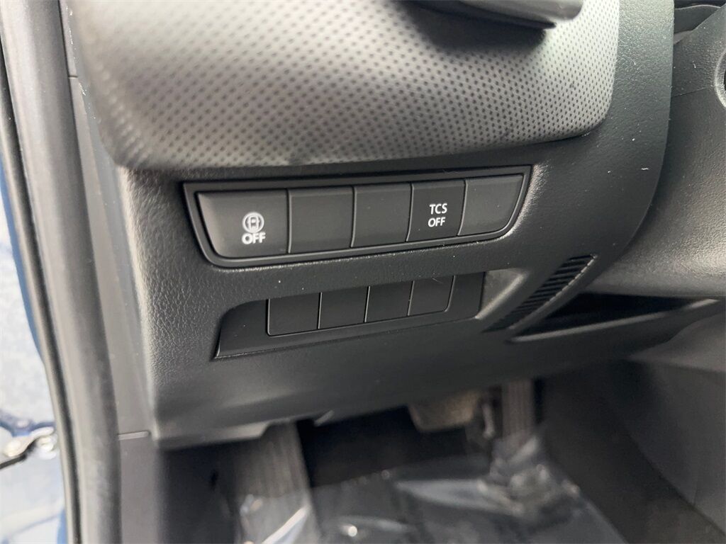 2024 MAZDA CX-50 2.5 S Select Package CAM,HTD STS,BLIND SPOT,17&quot; WL Irving TX
