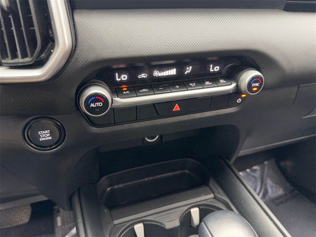 2024 MAZDA CX-50 2.5 S Select Package CAM,HTD STS,BLIND SPOT,17&quot; WL Irving TX