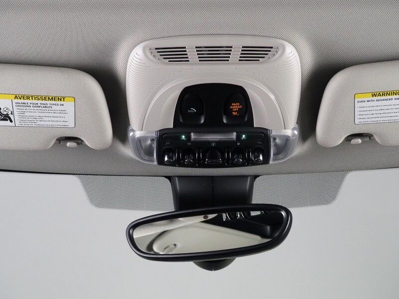 2024 MINI Cooper S 4 Door *SIGNATURE TRIM, HEADS-UP DISPLAY, NAVIGATION, BACKUP-CAMERA, COLOR TOUCHSCREEN, PANORAMA MOONROOF, HEATED SEATS, COMFORT ACCESS, LIGHTS PACKAGE, APPLE CARPLAY Round Rock TX