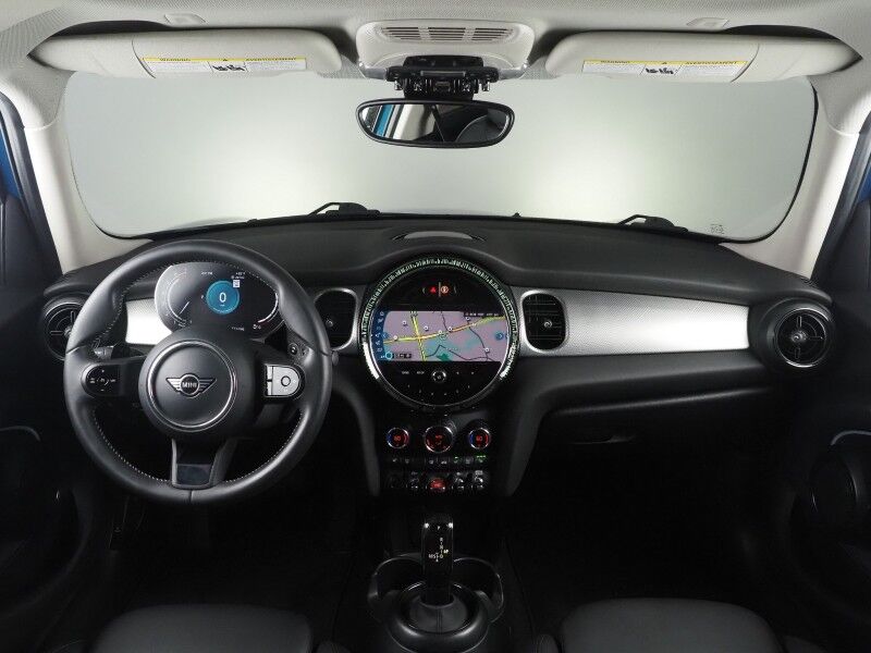 2024 MINI Cooper S 4 Door *SIGNATURE TRIM, HEADS-UP DISPLAY, NAVIGATION, BACKUP-CAMERA, COLOR TOUCHSCREEN, PANORAMA MOONROOF, HEATED SEATS, COMFORT ACCESS, LIGHTS PACKAGE, APPLE CARPLAY