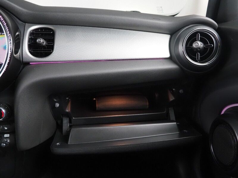 2024 MINI Cooper S 4 Door *SIGNATURE TRIM, HEADS-UP DISPLAY, NAVIGATION, BACKUP-CAMERA, COLOR TOUCHSCREEN, PANORAMA MOONROOF, HEATED SEATS, COMFORT ACCESS, LIGHTS PACKAGE, APPLE CARPLAY Round Rock TX