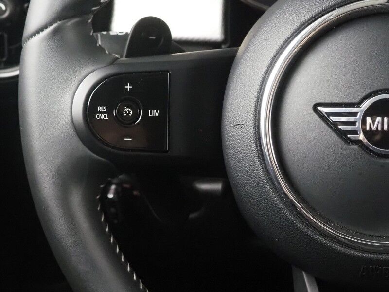 2024 MINI Cooper S 4 Door *SIGNATURE TRIM, HEADS-UP DISPLAY, NAVIGATION, BACKUP-CAMERA, COLOR TOUCHSCREEN, PANORAMA MOONROOF, HEATED SEATS, COMFORT ACCESS, LIGHTS PACKAGE, APPLE CARPLAY Round Rock TX