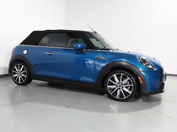 2024_MINI_Cooper S Convertible_*SIGNATURE TRIM, NAVIGATION, ADAPTIVE CRUISE, SAFETY ALERTS, BACKUP-CAMERA, COLOR TOUCHSCREEN, HEATED SEATS, PARK DISTANCE CONTROL, COMFORT ACCESS, APPLE CARPLAY_ Round Rock TX