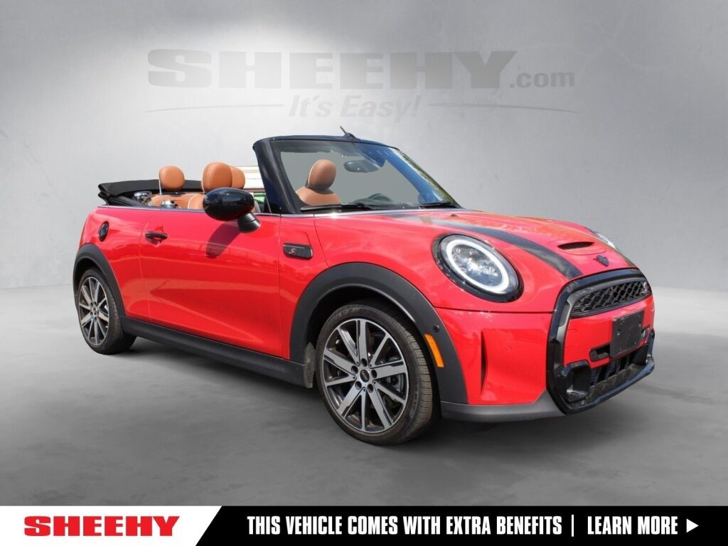 2024 MINI Cooper S Iconic