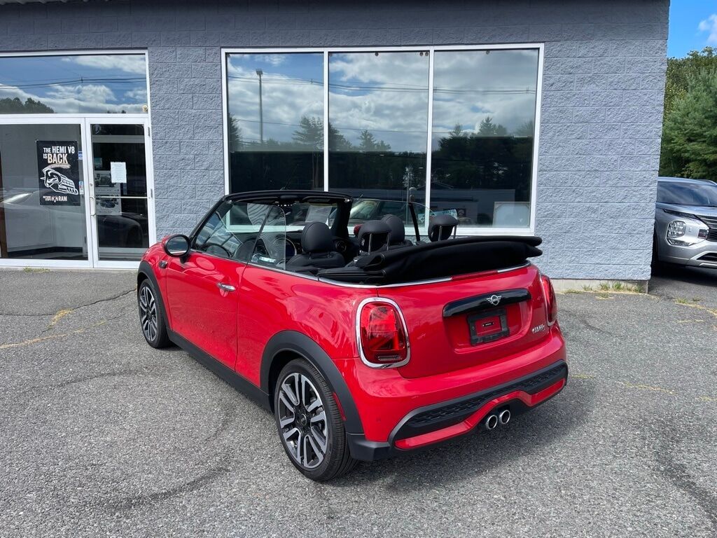 2024 MINI Cooper S Signature Orange MA