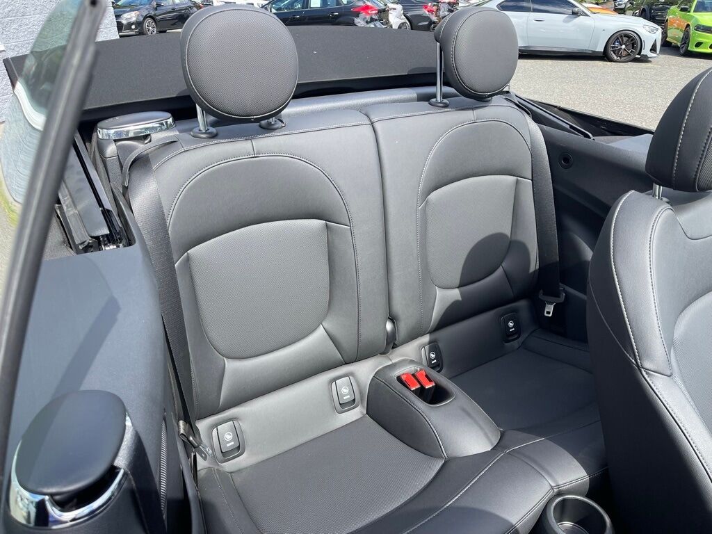 2024 MINI Cooper S Signature Orange MA