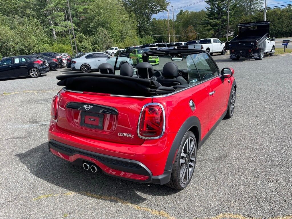 2024 MINI Cooper S Signature Orange MA
