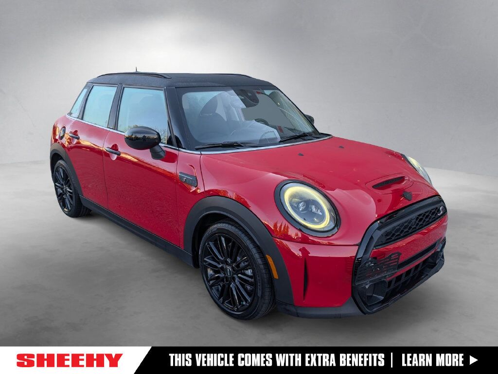 2024 MINI Cooper S Signature