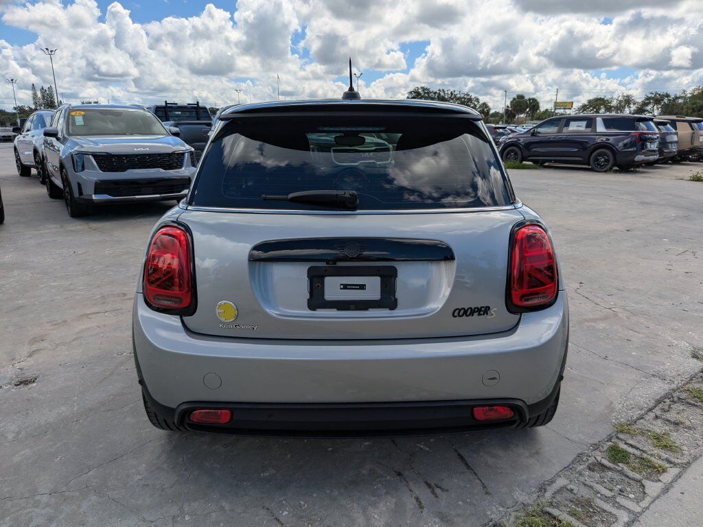 2024 MINI Cooper SE Electric Iconic San Clemente CA